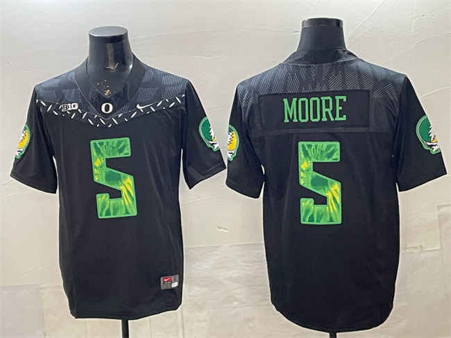 Oregon Ducks #5 Dakorien Moore Black F.U.S.E. Vapor Limited Stitched Football Jersey